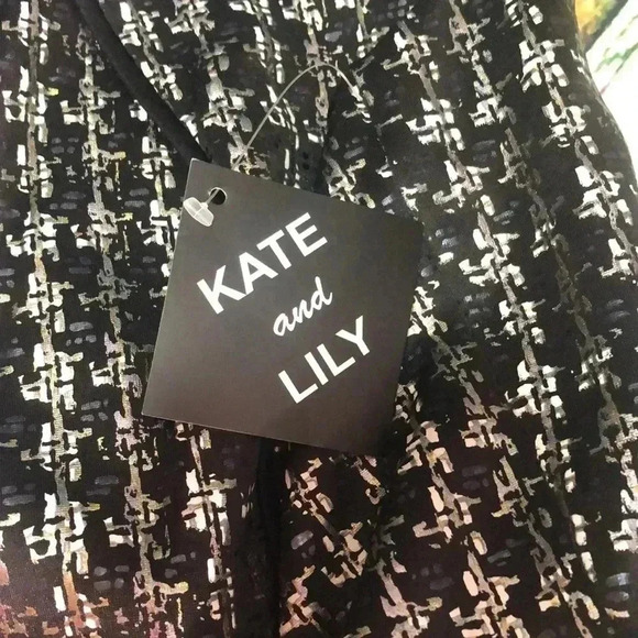 Kate and Lily dress plus size 14 metallic fabric design - Picture 6 of 10